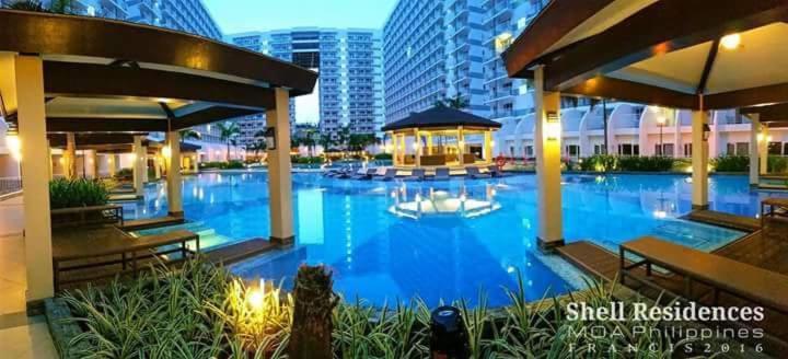 455B Shell Spacious Room Moa City View Manila Exterior photo